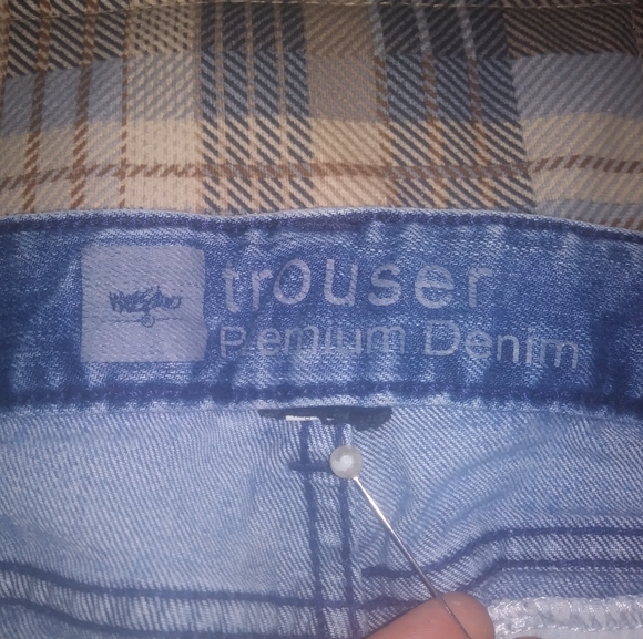 Mossimo Jeans - Picture 9 of 9